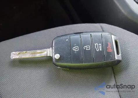 2014 Kia Rio Lx z USA, uszkodzony, nr VIN KNADM4A35E6350506